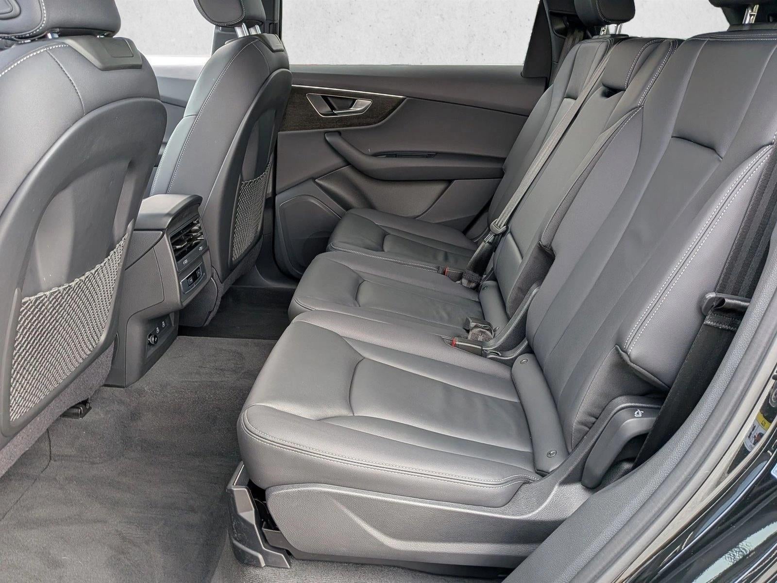 2025 Audi Q7 Premium 55 TFSI quattro