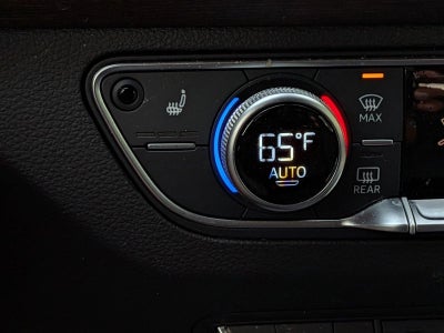 2025 Audi Q5 S line Premium Plus 55 TFSI e quattro