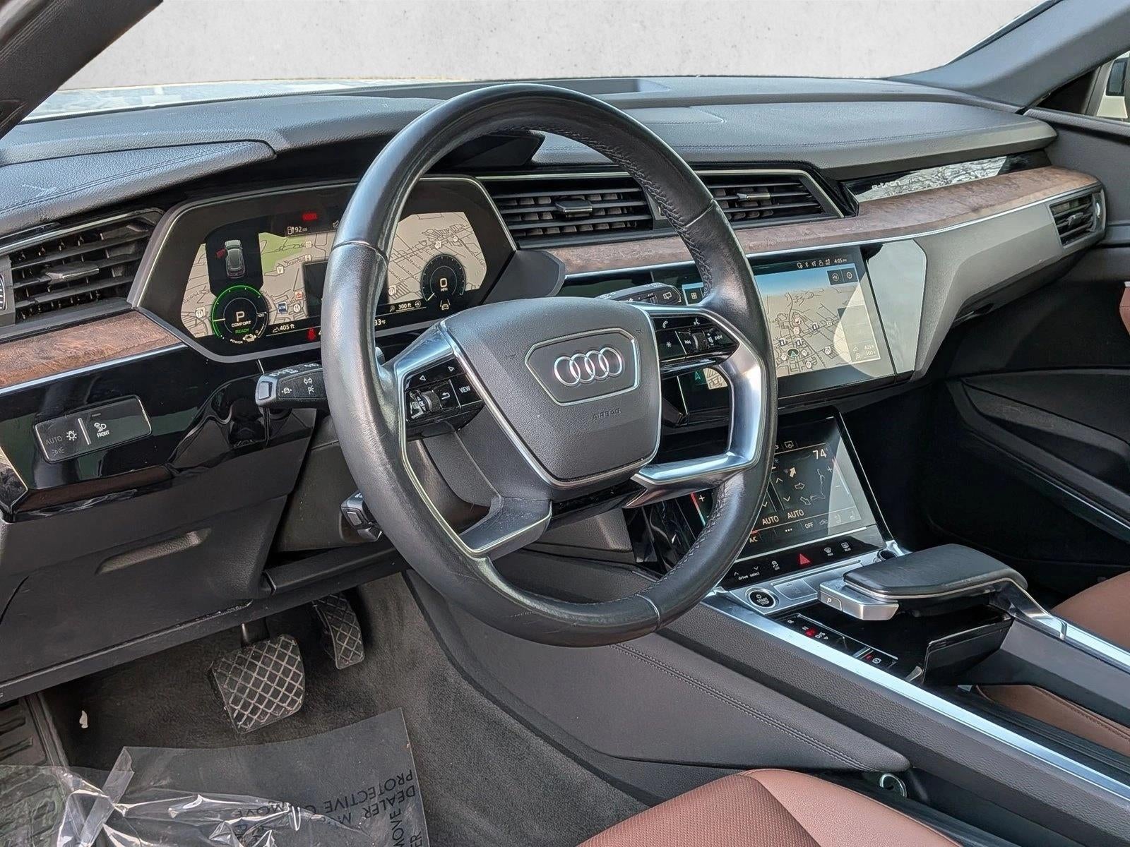 2022 Audi e-tron Premium Plus quattro