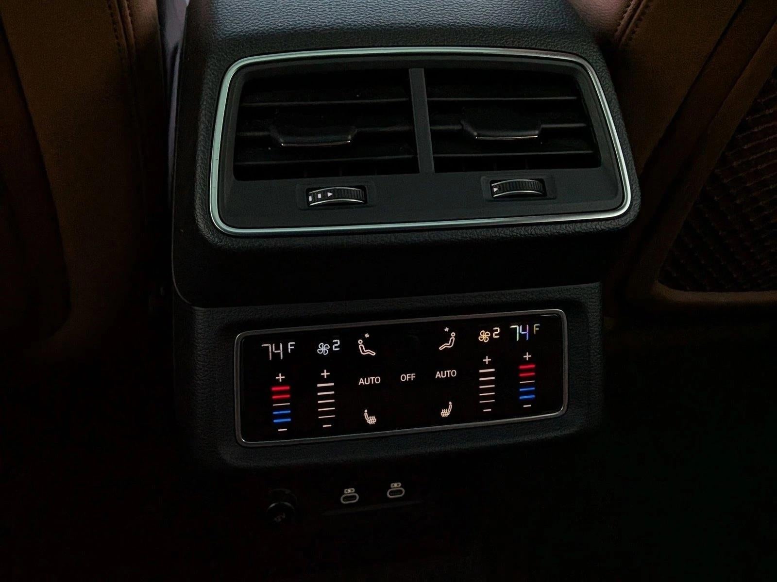 2022 Audi e-tron Premium Plus quattro