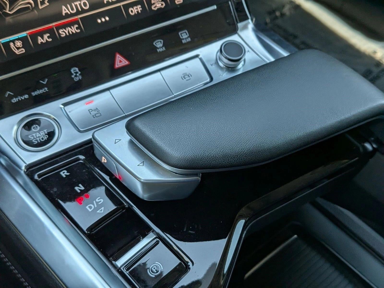 2023 Audi e-tron Premium Plus quattro