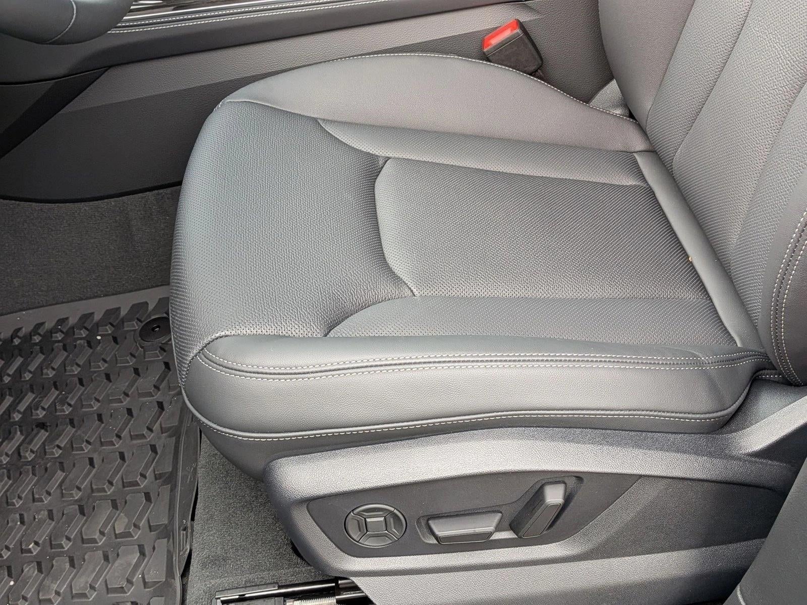 2026 Audi Q7 Premium Plus 55 quattro *Ltd Avail*