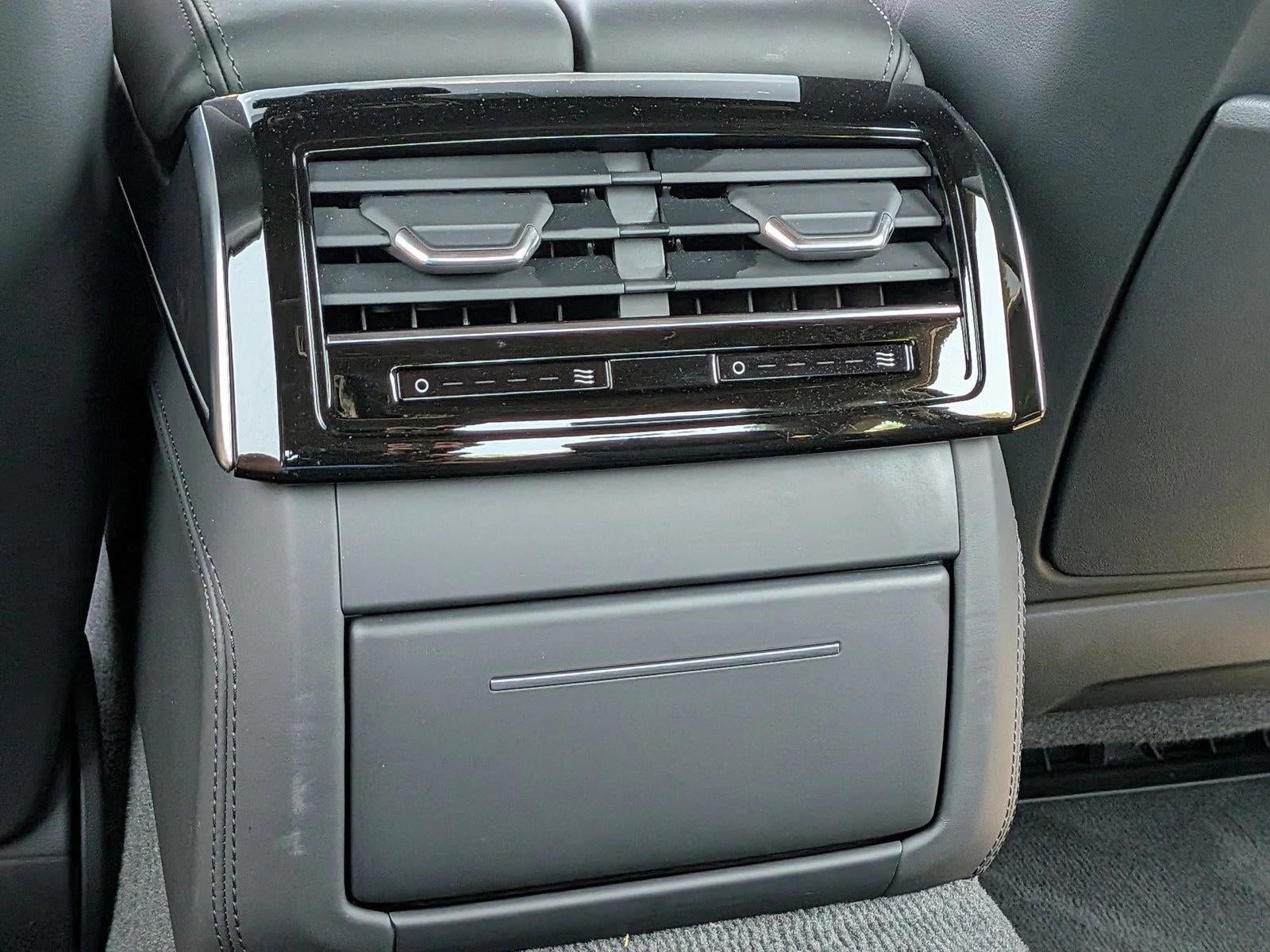 2025 Audi A8 L 55 TFSI quattro