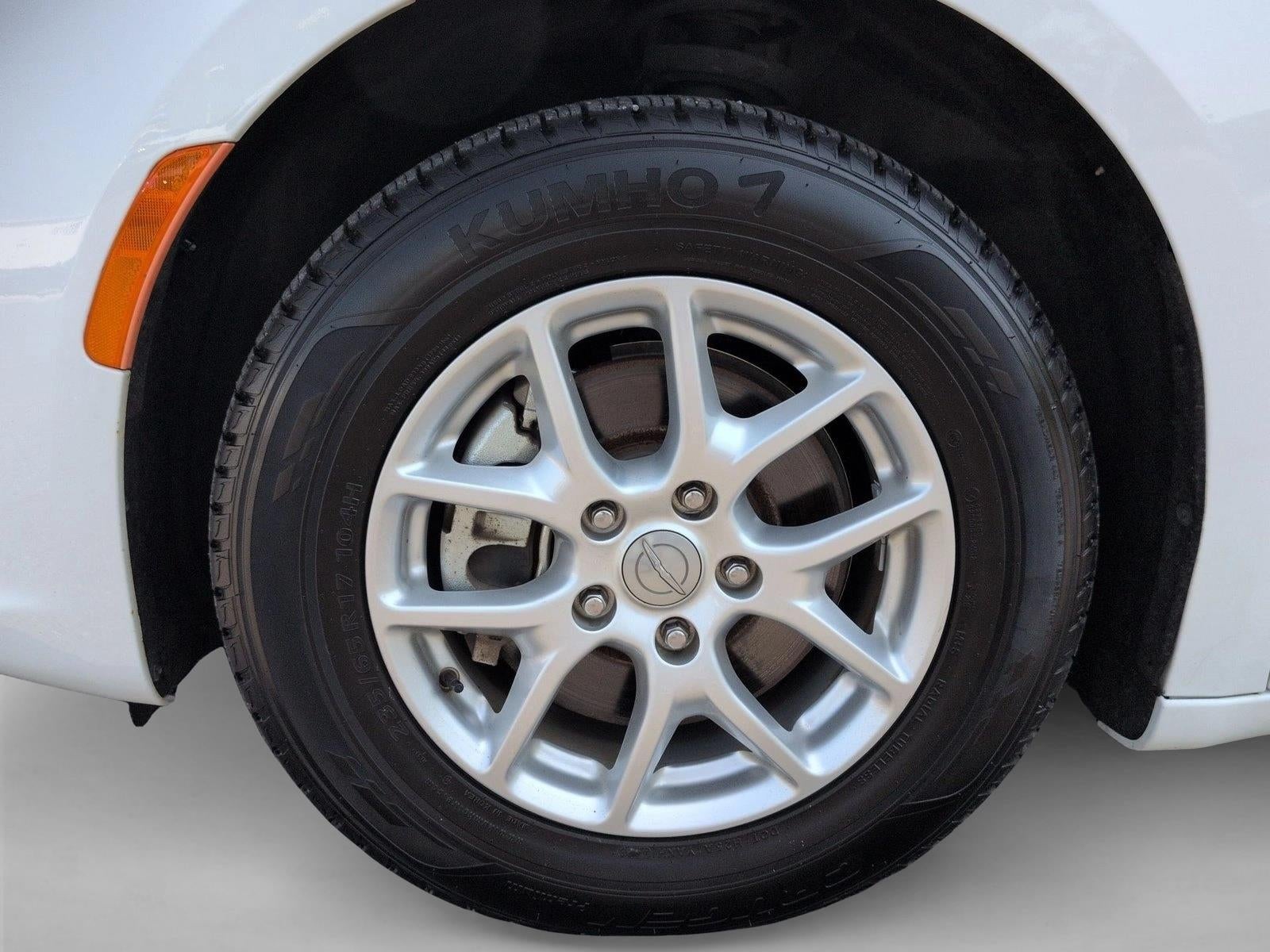 2022 Chrysler Pacifica Touring L FWD