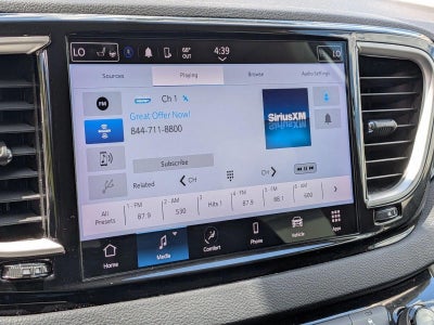 2022 Chrysler Pacifica Touring L FWD