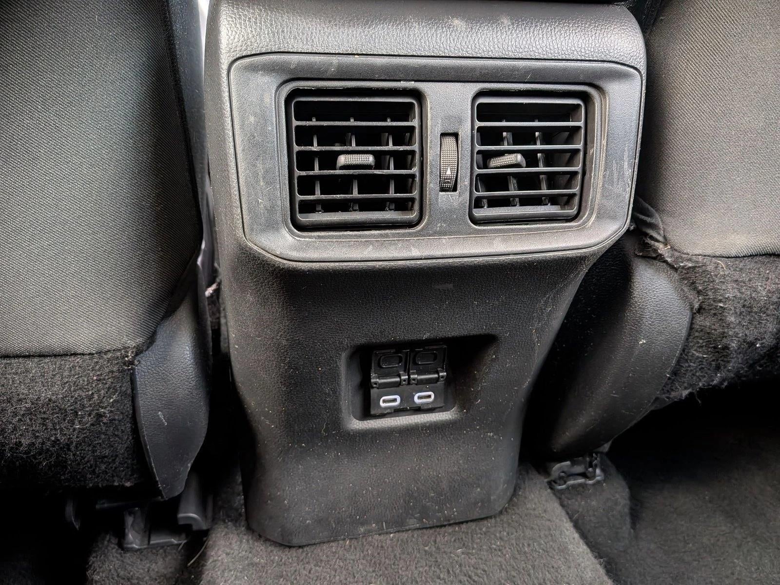 2023 Toyota RAV4 XLE AWD (Natl)