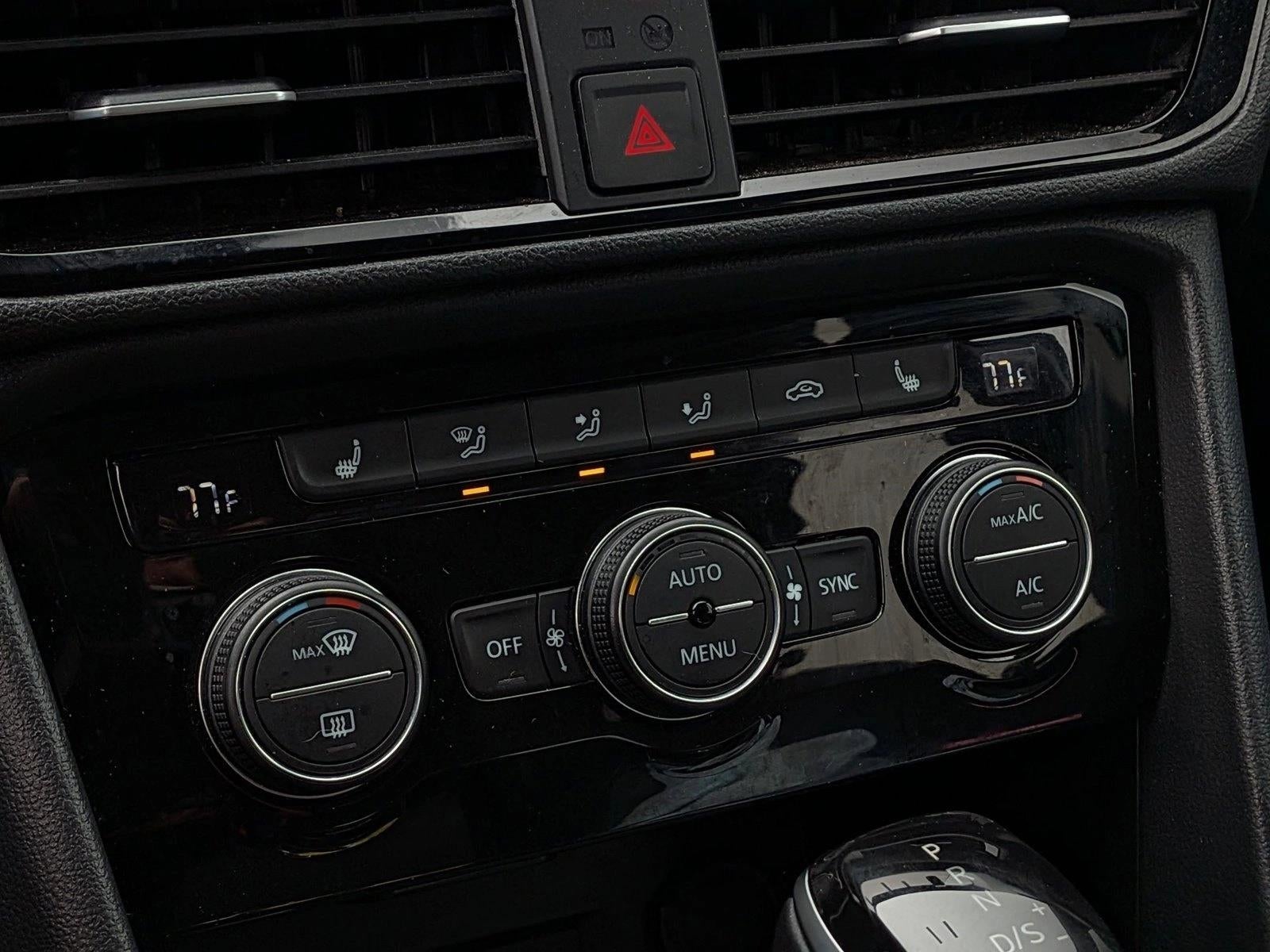 2024 Volkswagen Taos SE FWD