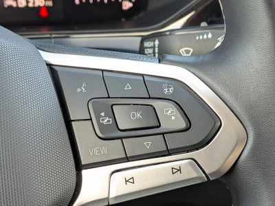 2024 Volkswagen Taos SE FWD