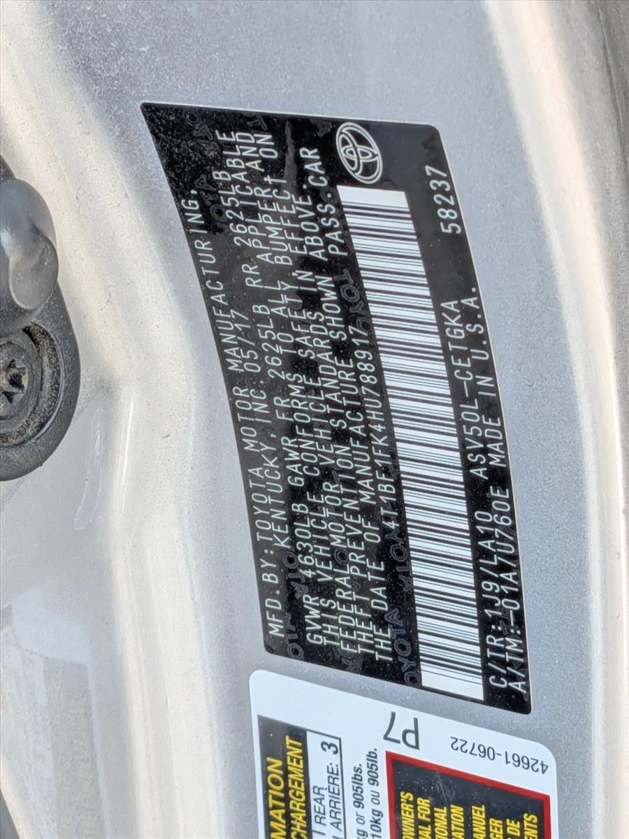2017 Toyota Camry XLE Auto (Natl)