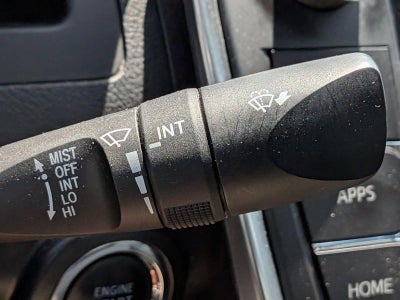 2017 Toyota Camry XLE Auto (Natl)