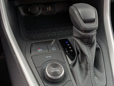 2025 Toyota RAV4 Hybrid LE AWD (Natl)