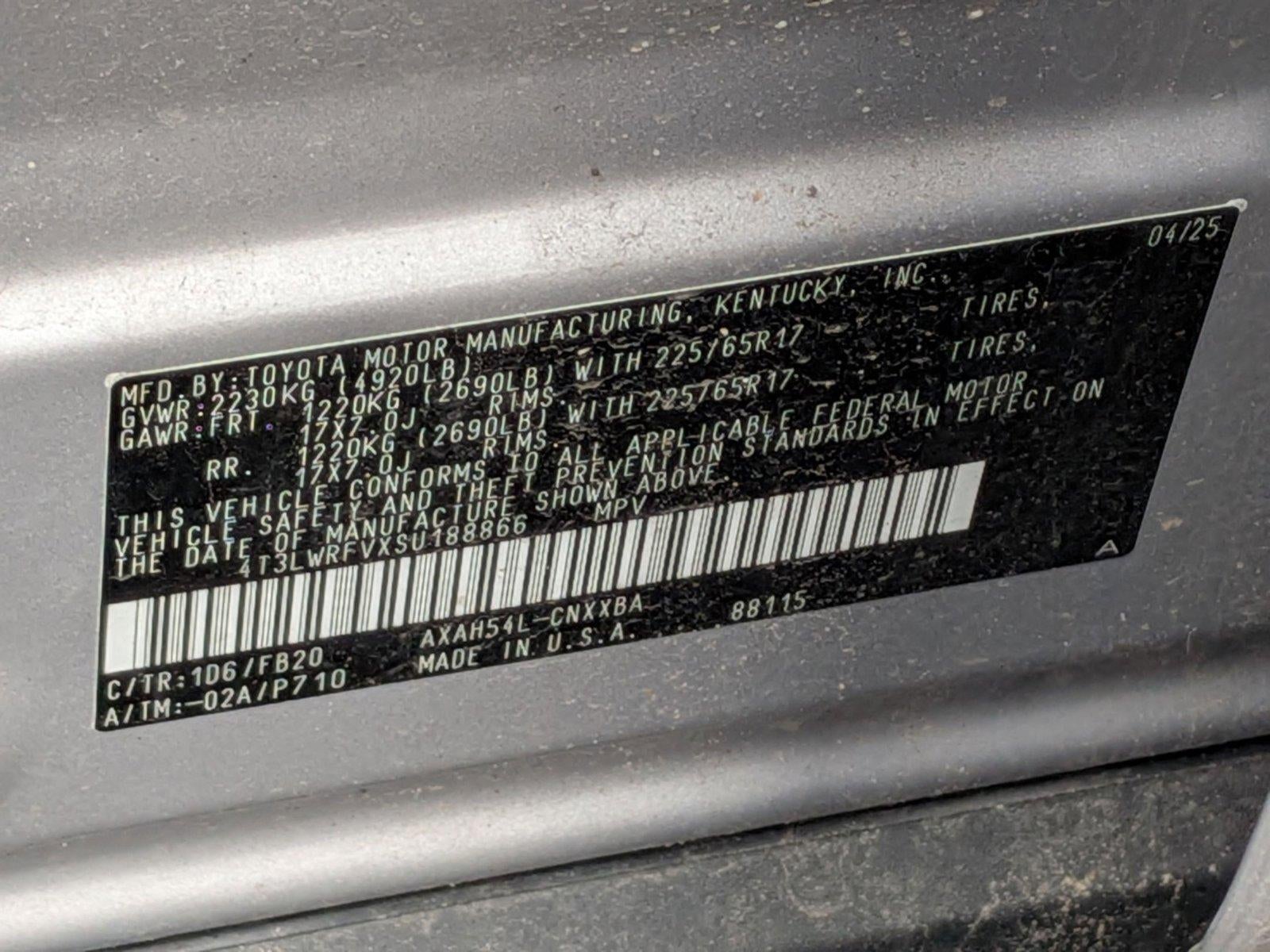 2025 Toyota RAV4 Hybrid LE AWD (Natl)