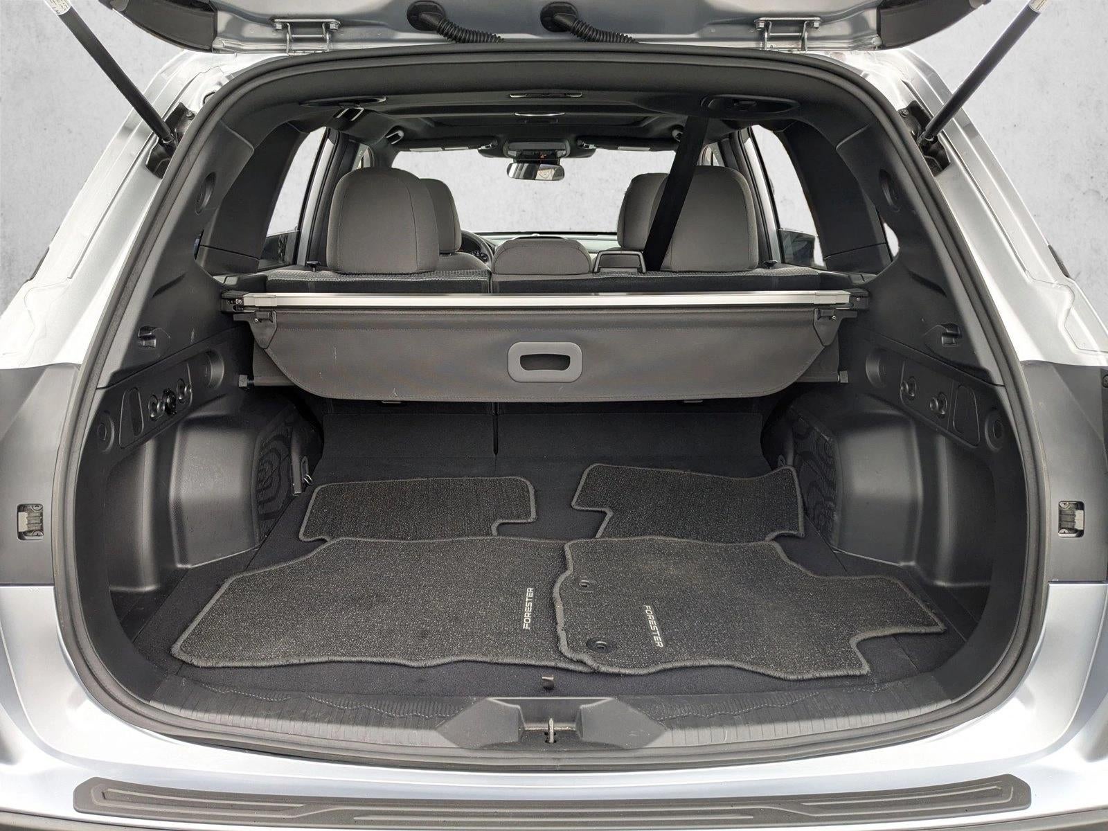 2025 Subaru Forester Premium AWD