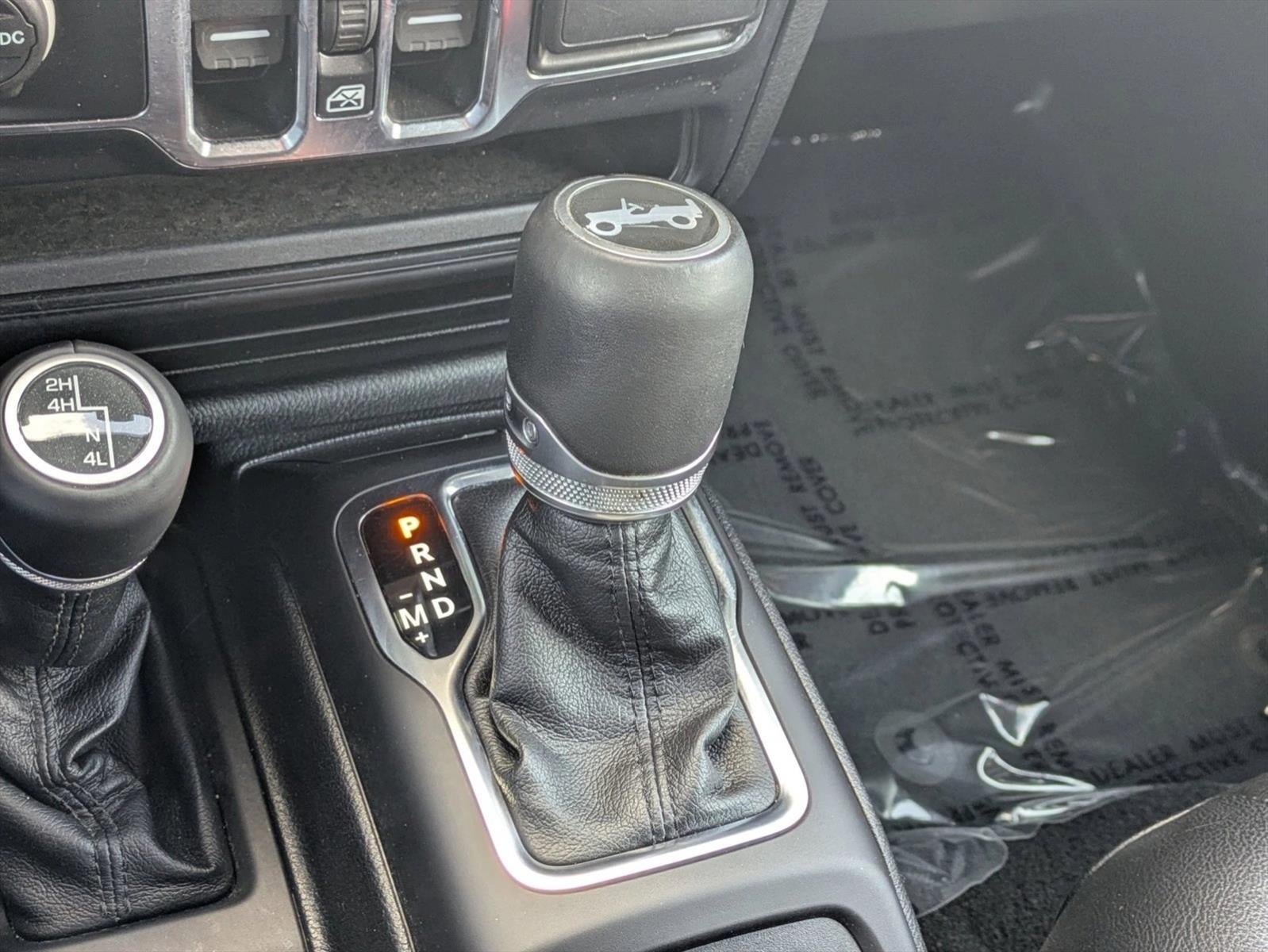 2019 Jeep Wrangler Unlimited Sahara Altitude 4x4