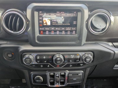 2019 Jeep Wrangler Unlimited Sahara Altitude 4x4