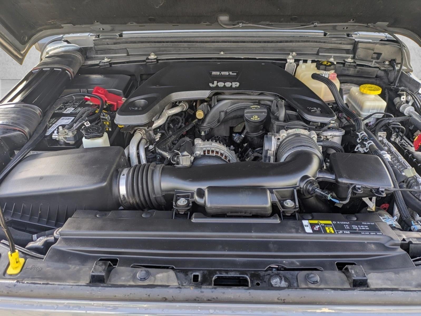 2019 Jeep Wrangler Unlimited Sahara Altitude 4x4