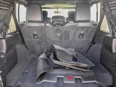 2019 Jeep Wrangler Unlimited Sahara Altitude 4x4
