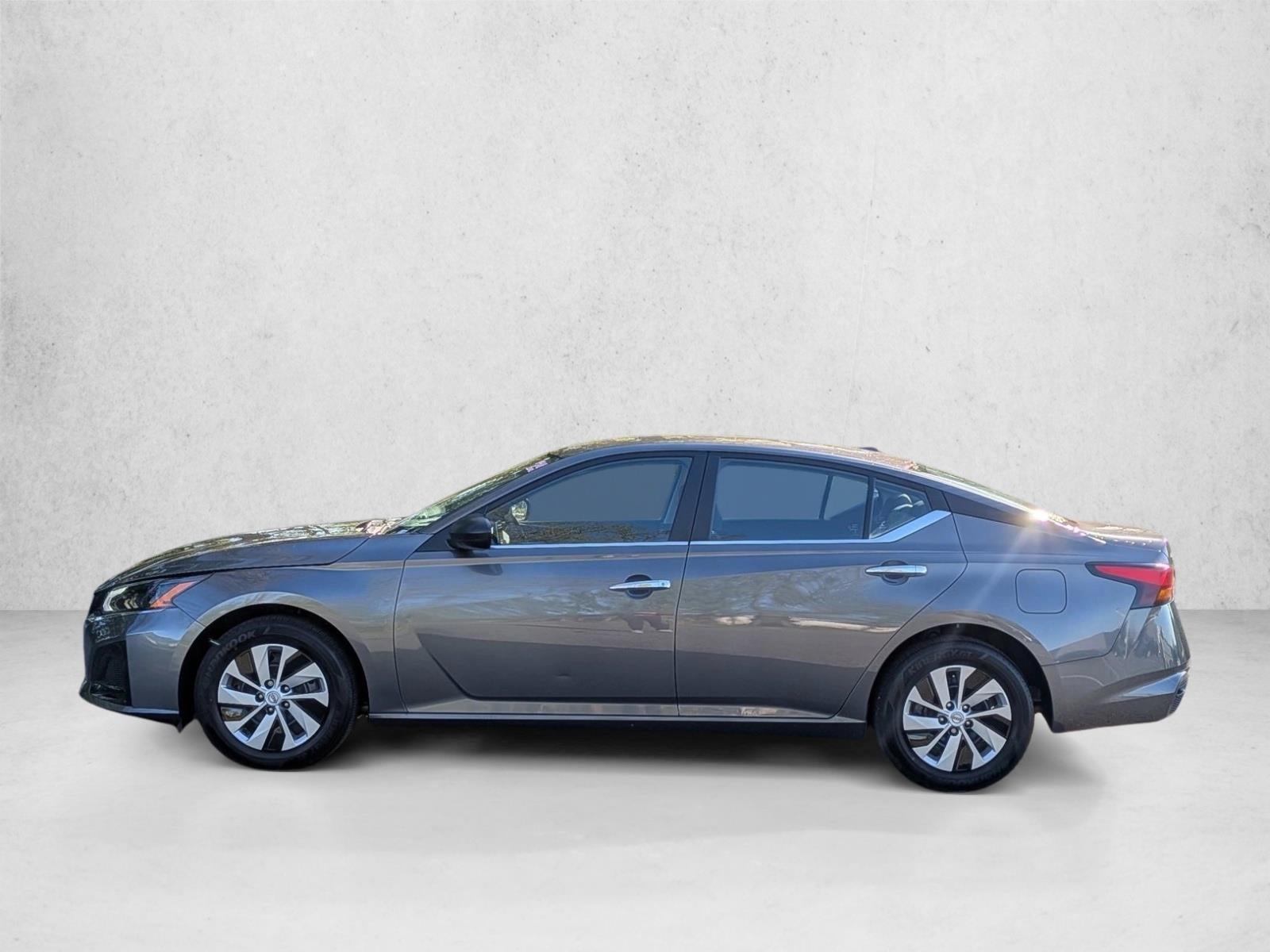2025 Nissan Altima S FWD