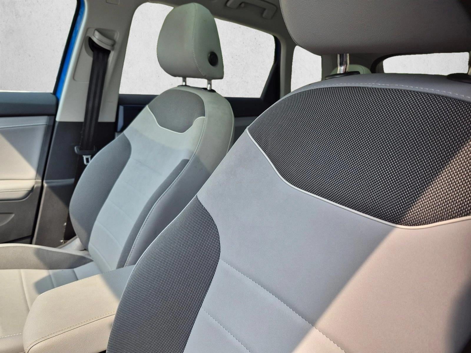 2024 Volkswagen Taos SE 4MOTION