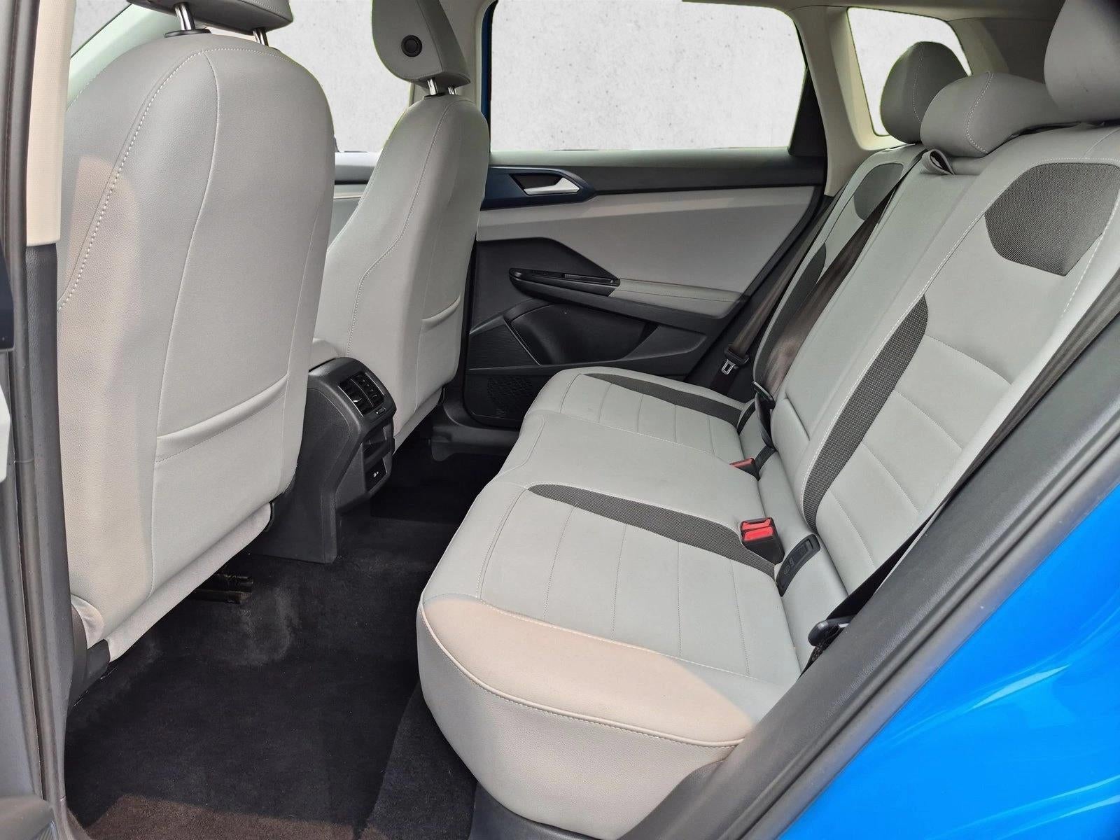 2024 Volkswagen Taos SE 4MOTION