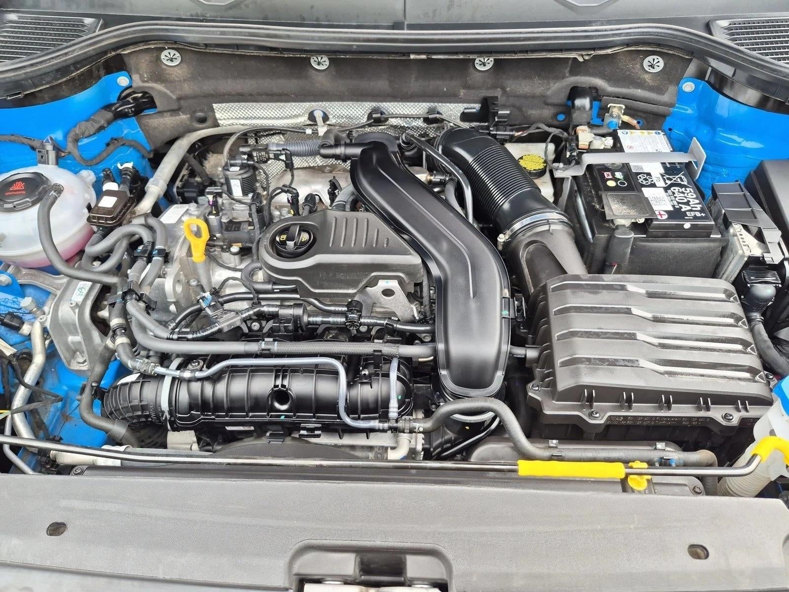 2024 Volkswagen Taos SE 4MOTION