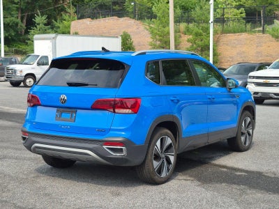 2024 Volkswagen Taos SE 4MOTION