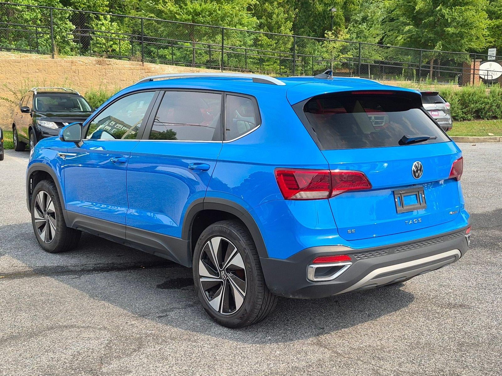 2024 Volkswagen Taos SE 4MOTION