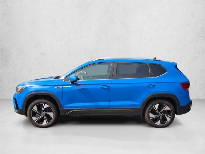 2024 Volkswagen Taos SE 4MOTION