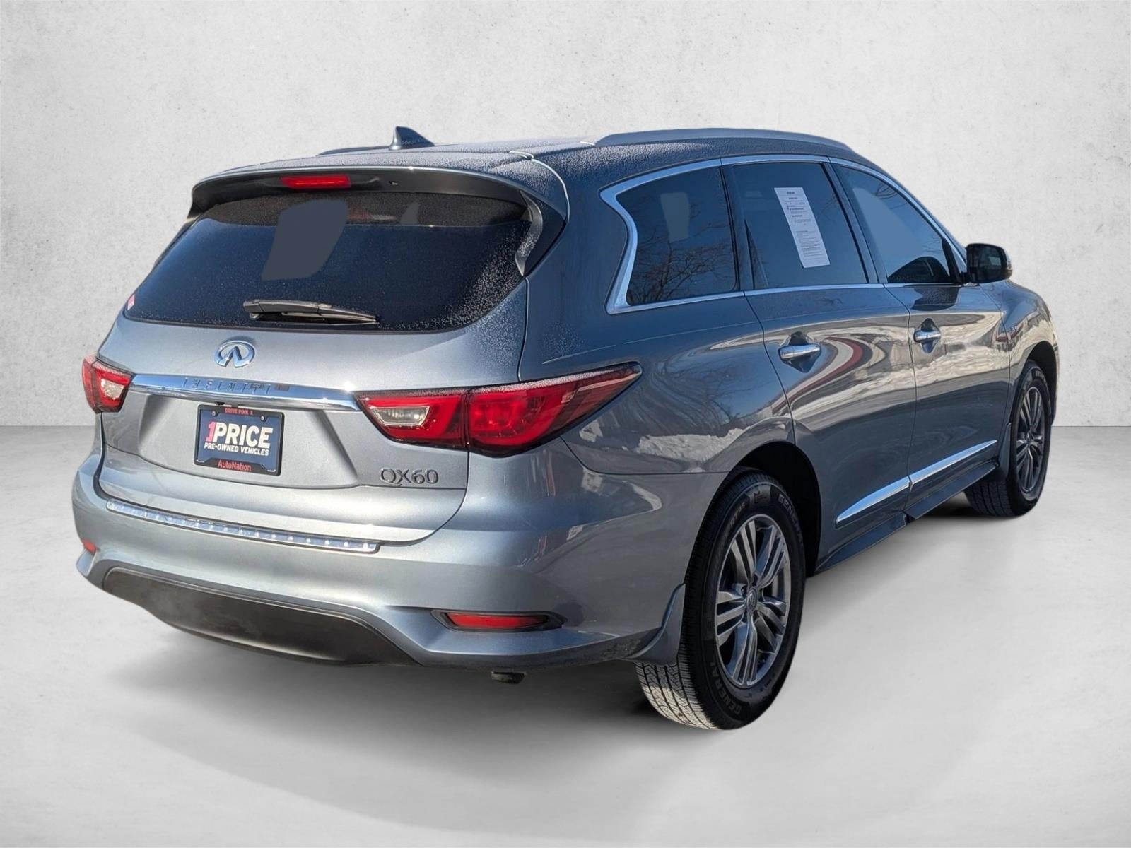 2017 INFINITI QX60 FWD