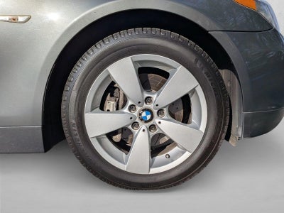 2006 BMW 530xi Sedan