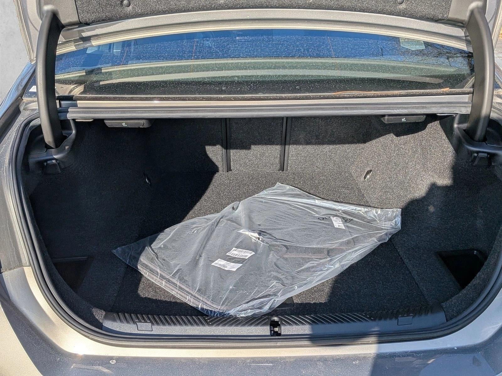 2025 BMW i5 xDrive40 Sedan