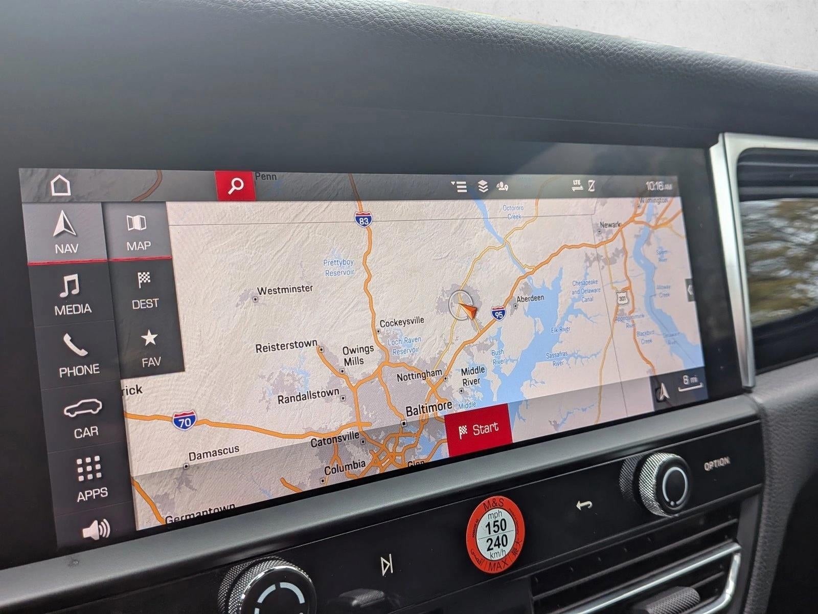 2023 Porsche Macan AWD