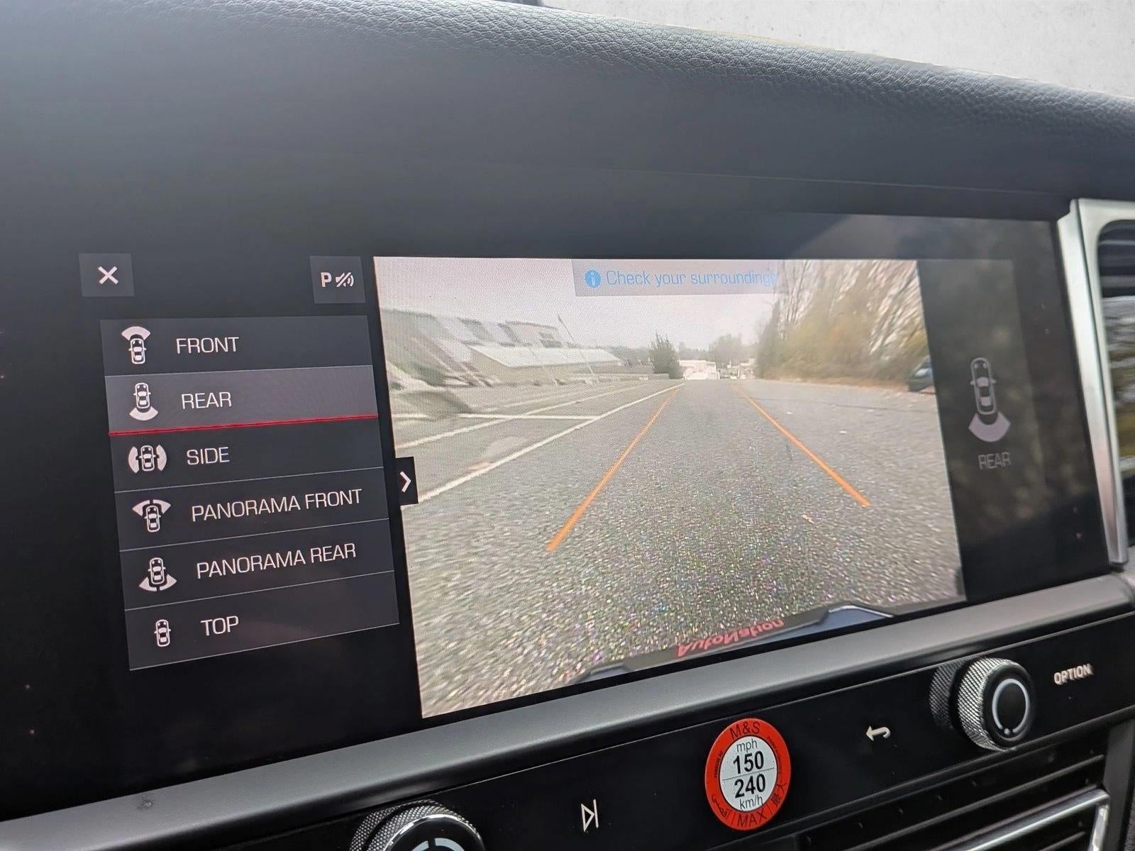 2023 Porsche Macan AWD