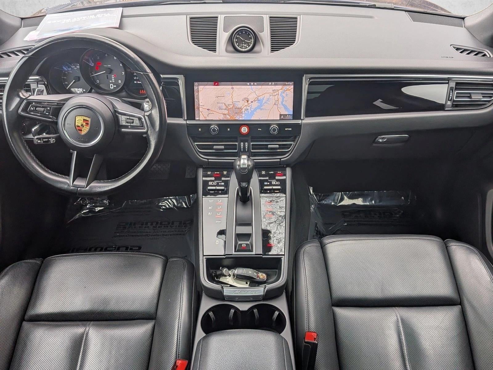 2023 Porsche Macan AWD