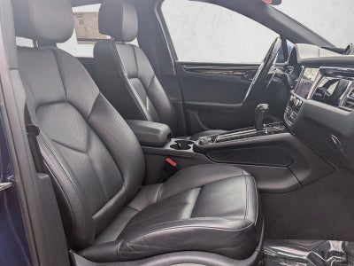 2023 Porsche Macan AWD