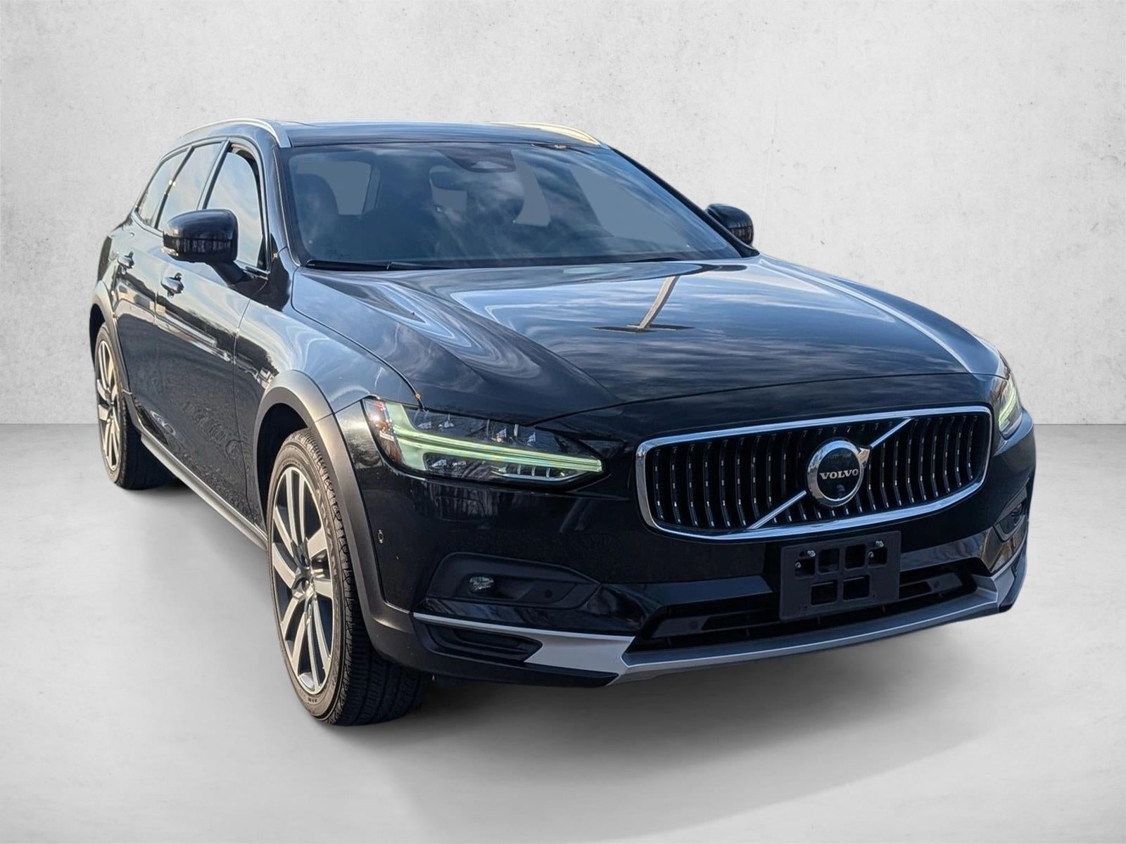 2022 Volvo V90 Cross Country B6 AWD
