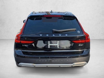 2022 Volvo V90 Cross Country B6 AWD