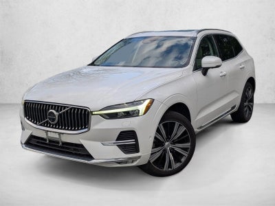 2023 Volvo XC60 B5 AWD Plus Bright Theme