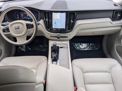 2023 Volvo XC60 B5 AWD Plus Bright Theme