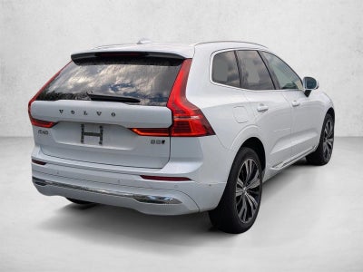 2023 Volvo XC60 B5 AWD Plus Bright Theme
