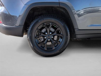 2025 Jeep Grand Cherokee Laredo 4x4