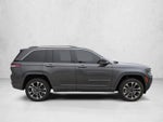 2022 Jeep Grand Cherokee Overland 4x4