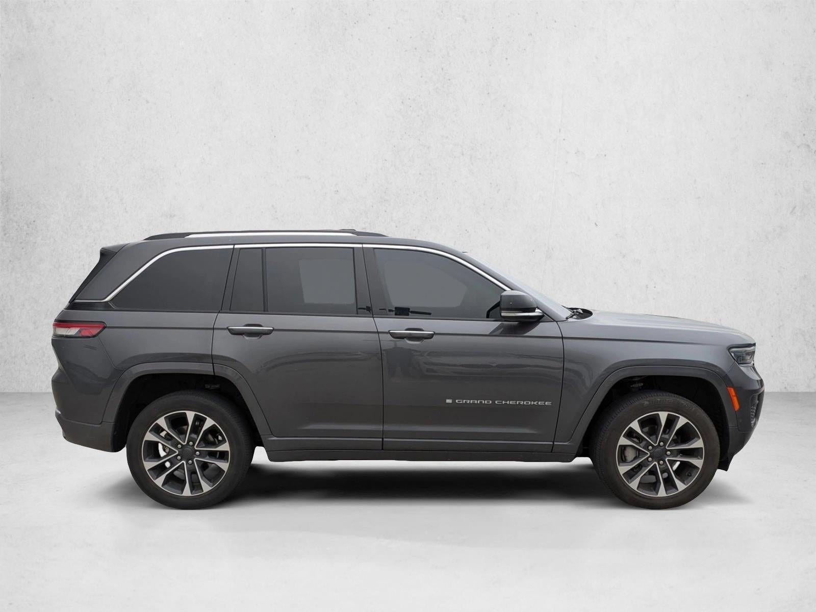 2022 Jeep Grand Cherokee Overland 4x4