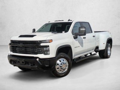 2026 Chevrolet Silverado 3500 HD Crew Cab Long Box 4-Wheel Drive Work Truck