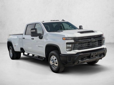 2026 Chevrolet Silverado 3500 HD Crew Cab Long Box 4-Wheel Drive Work Truck
