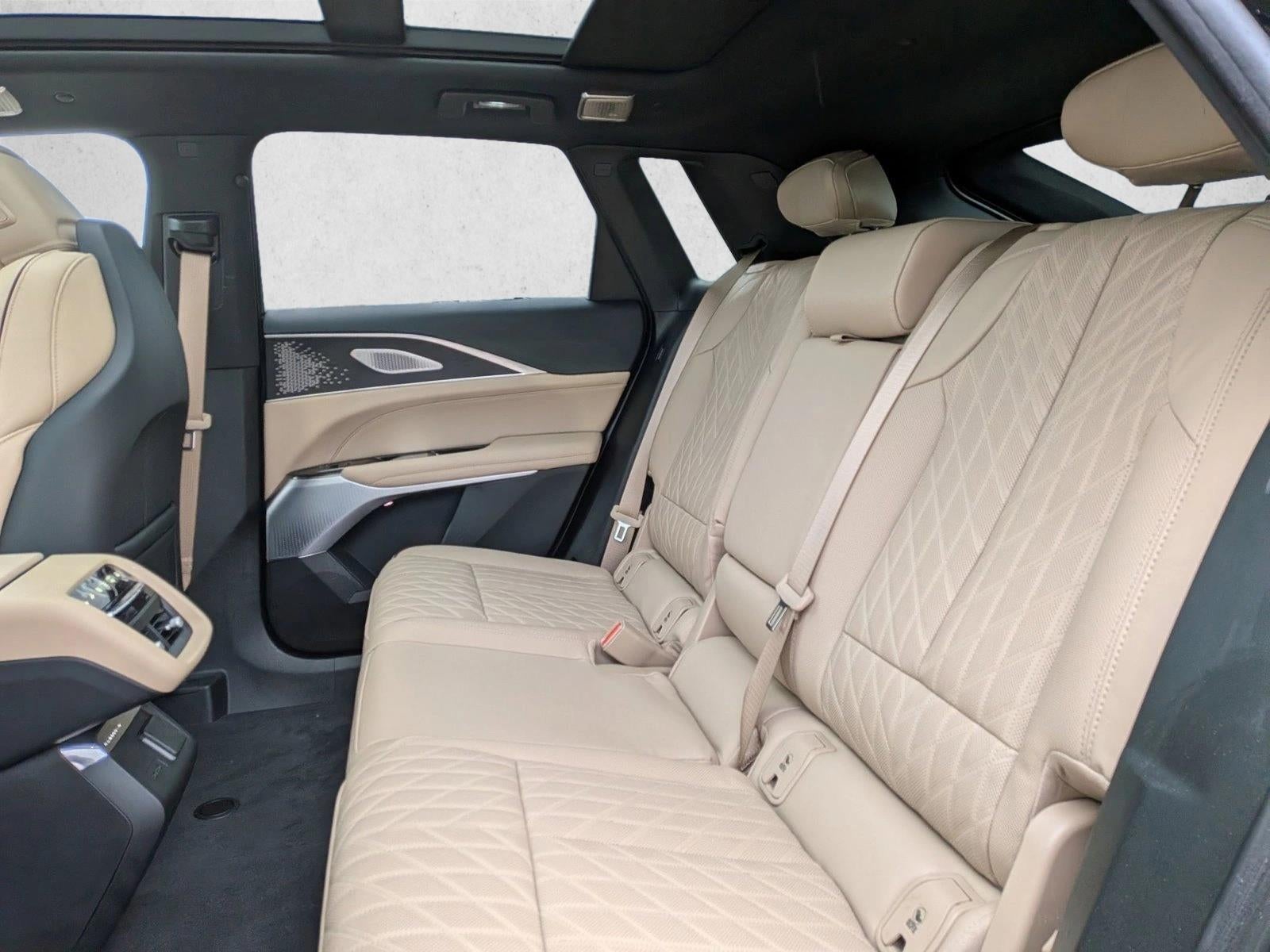 2026 Cadillac LYRIQ 4dr LYRIQ-V Premium