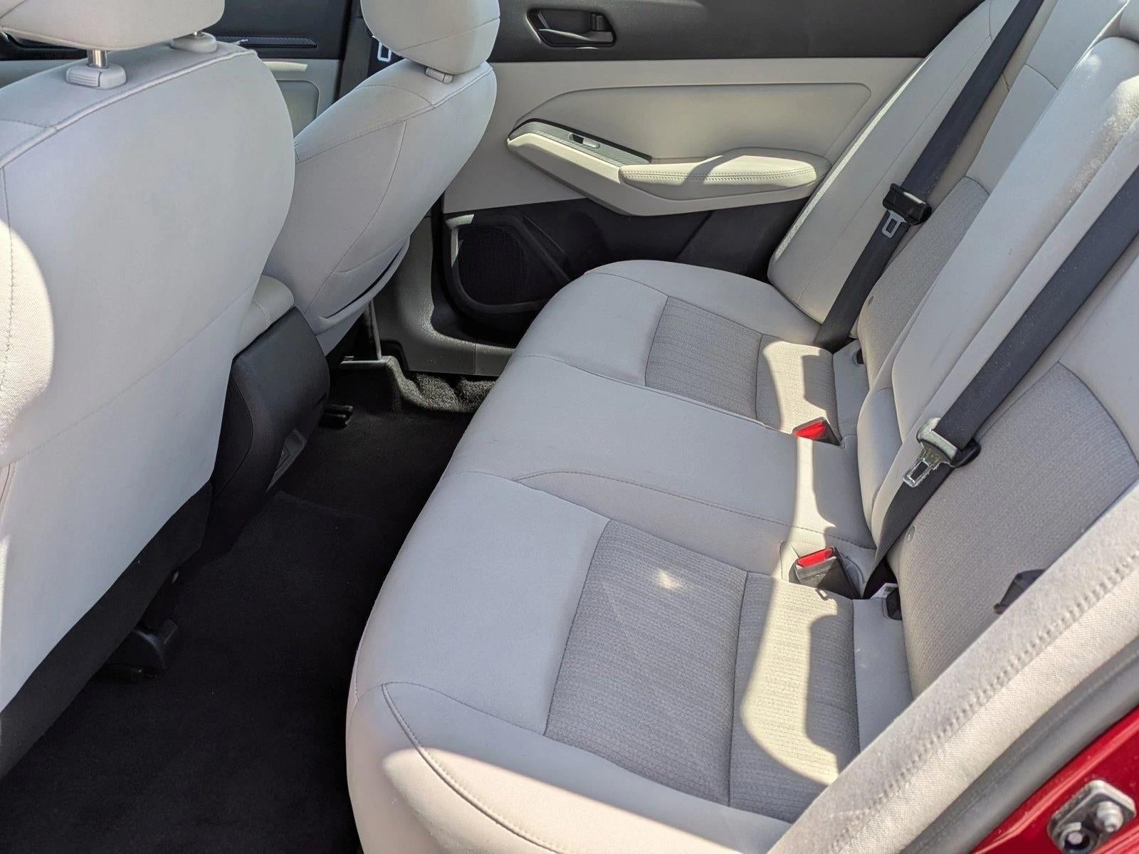 2025 Nissan Altima SV FWD