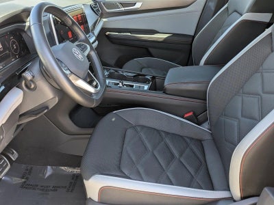 2024 Volkswagen Atlas 2.0T Peak Edition SE w/Technology 4MOTION