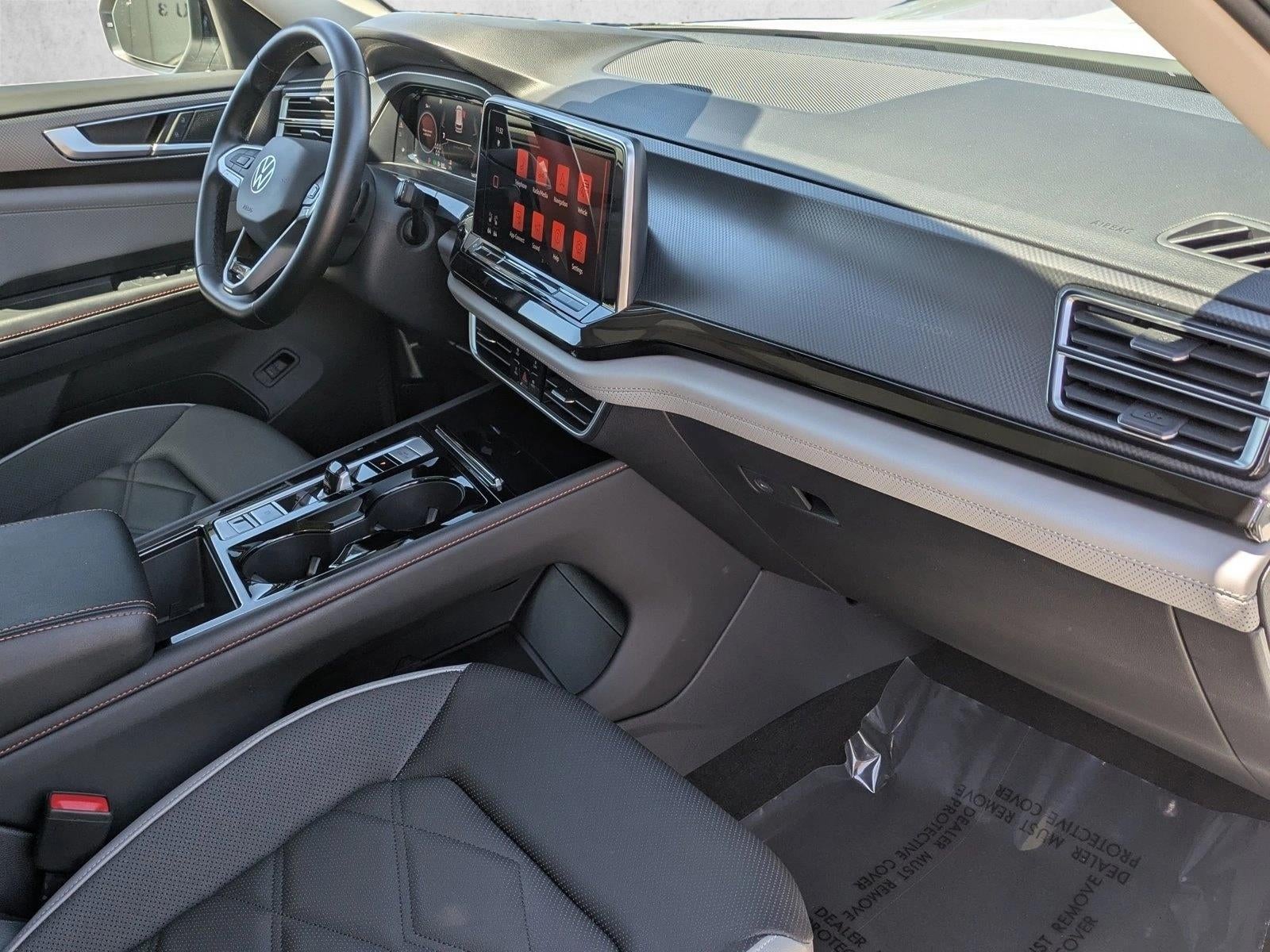 2024 Volkswagen Atlas 2.0T Peak Edition SE w/Technology 4MOTION
