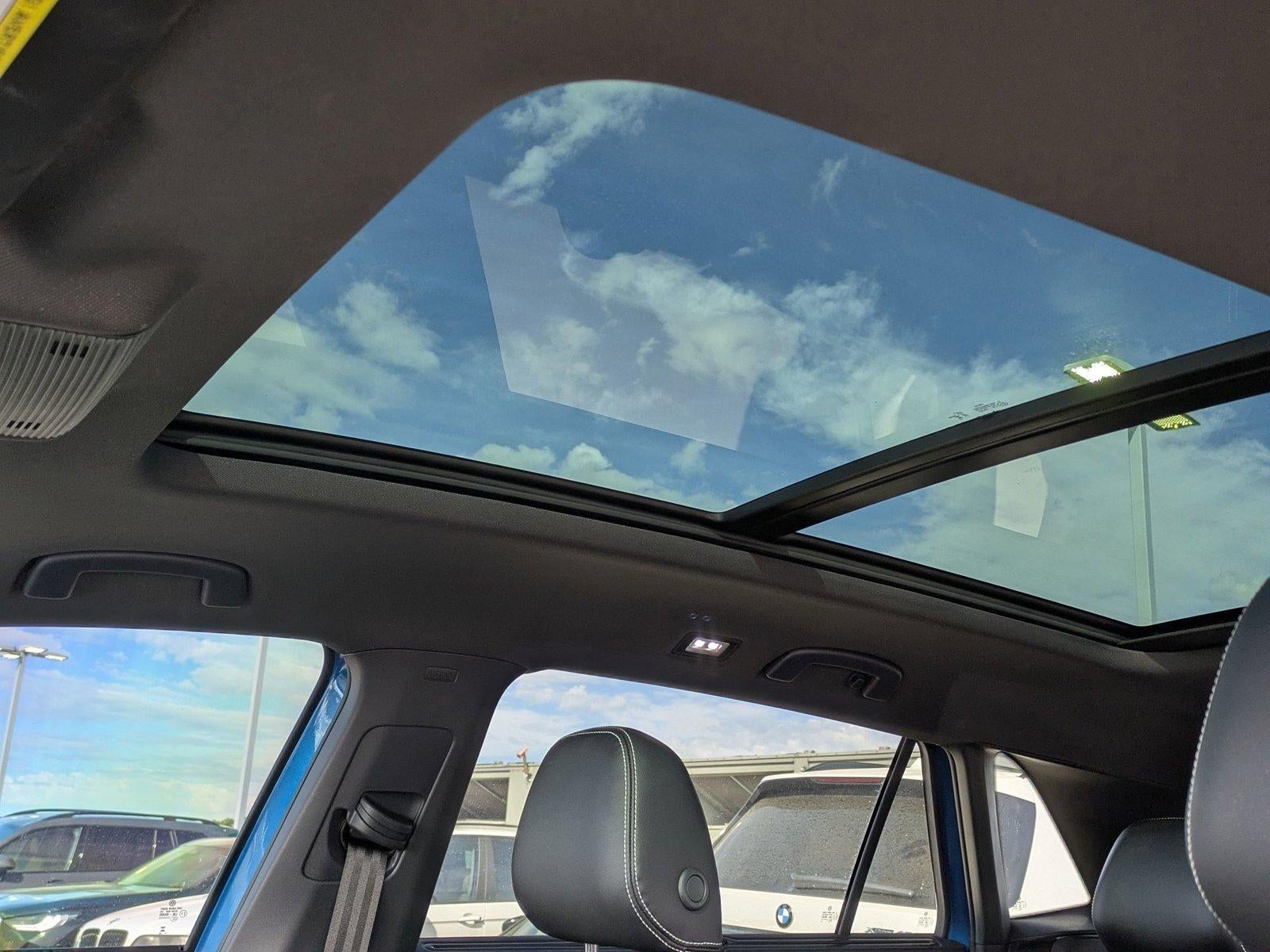 2024 Volkswagen Atlas Cross Sport 2.0T SE w/Technology 4MOTION